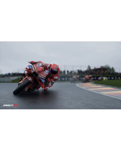 MotoGP 25 Day One PS4 + nakładki na analogi MotoGP 25 Day One PS4 + nakładki na analogi